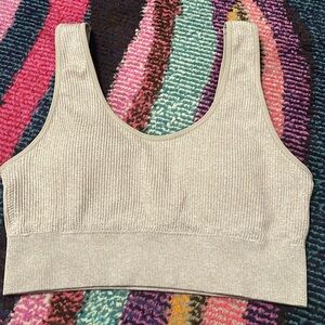 NWOT AERIE RIBBED SPORTS BRA SZ M